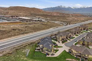 4035 E Oakland Hills Dr, Eagle Mountain, UT 84005 - Photo 36