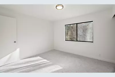 1270 E Shadow Ridge Dr #9L, Midvale, UT 84047 - Photo 10