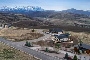 7554 E Dogwood Dr, Huntsville, UT 84317 - Photo 70