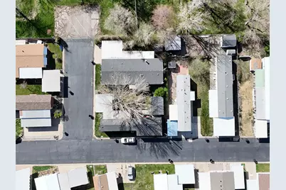 1128 S Lloyd Rd #50, Kaysville, UT 84037 - Photo 4