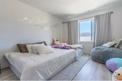 2079 S 1825 W, Woods Cross, UT 84087 - Photo 14