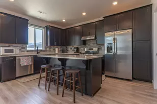 2079 S 1825 W, Woods Cross, UT 84087 - Photo 10