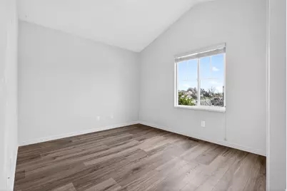 906 E Sam Cir, Clearfield, UT 84015 - Photo 18