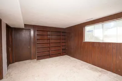 701 E 215 N, Lindon, UT 84042 - Photo 16