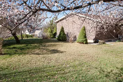 701 E 215 N, Lindon, UT 84042 - Photo 18