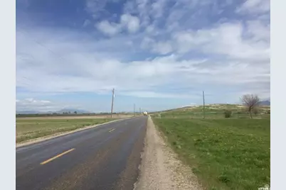 375 S 1900 W, Logan, UT 84321 - Photo 4