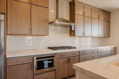 934 S Cloverfield Ct #266, Heber City, UT 84032 - Photo 4