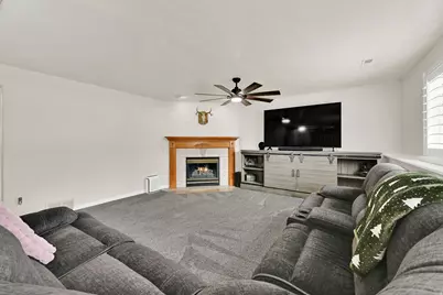 1718 N 2850 W, Plain City, UT 84404 - Photo 14