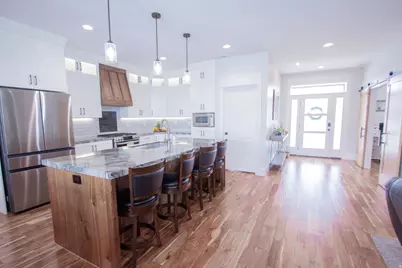 151 W 525 N, Hyde Park, UT 84318 - Photo 2