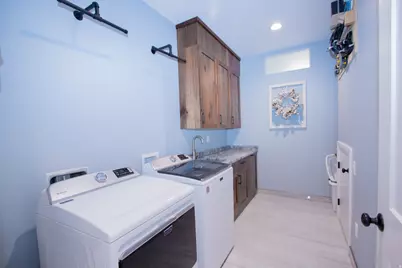 151 W 525 N, Hyde Park, UT 84318 - Photo 30