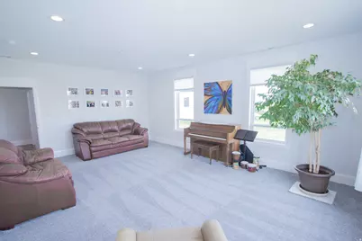 151 W 525 N, Hyde Park, UT 84318 - Photo 28