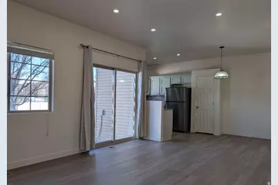 2124 W 2180 N, Lehi, UT 84048 - Photo 8