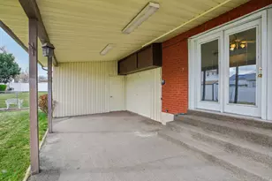 4816 S 525 W, Riverdale, UT 84405 - Photo 30
