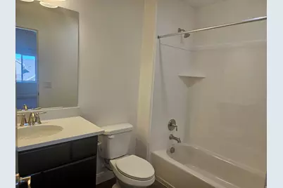 832 N 250 St E #B, Tooele, UT 84074 - Photo 12