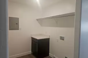 832 N 250 St E, Tooele, UT 84074 - Photo 8