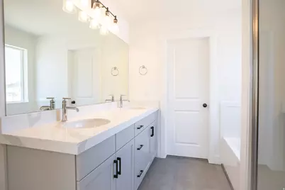 422 E 550 N Lot #26, Salem, UT 84653 - Photo 8