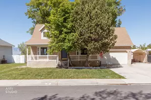 26 S 1185 E, Pleasant Grove, UT 84062 - Photo 2