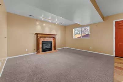1447 E Edgecliff Dr, Sandy, UT 84092 - Photo 22