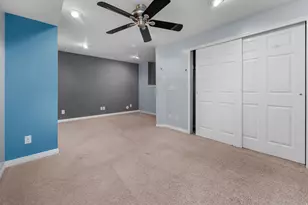 1447 E Edgecliff Dr, Sandy, UT 84092 - Photo 32