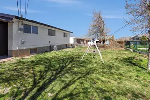 372 N Overland E, Tooele, UT 84074 - Photo 22