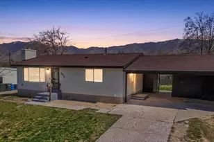 372 N Overland E, Tooele, UT 84074 - Photo 2