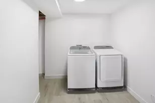 372 N Overland E, Tooele, UT 84074 - Photo 18