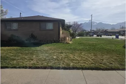 109 E 6740 S, Midvale, UT 84047 - Photo 4