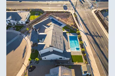 619 E Royal Dr, Washington, UT 84780 - Photo 48