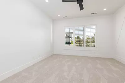 619 E Royal Dr, Washington, UT 84780 - Photo 6