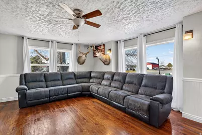 4608 S 6300 W, Hooper, UT 84315 - Photo 6