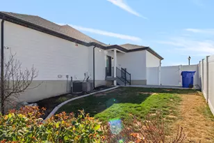 878 N High Pass Dr W, Saratoga Springs, UT 84045 - Photo 50