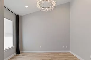 878 N High Pass Dr W, Saratoga Springs, UT 84045 - Photo 10