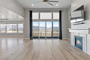 878 N High Pass Dr W, Saratoga Springs, UT 84045 - Photo 12