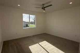 2215 S 2080 W, West Haven, UT 84401 - Photo 6