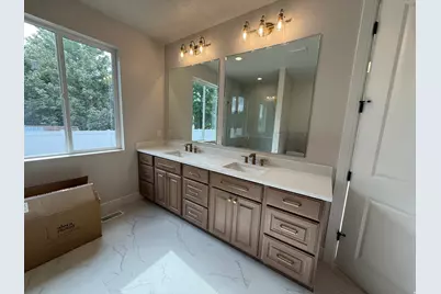 1548 N 275 W #2, Orem, UT 84057 - Photo 18