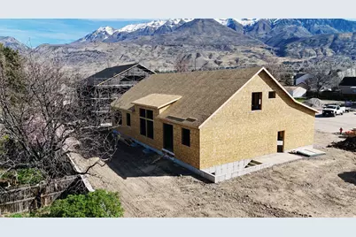 1548 N 275 W #2, Orem, UT 84057 - Photo 2