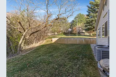 1235 E 120 N, Pleasant Grove, UT 84062 - Photo 46