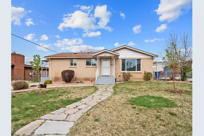 882 Franklin St, Ogden, UT 84403 - Photo 2