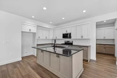 3750 W 1700 S #324, Taylor, UT 84401 - Photo 8