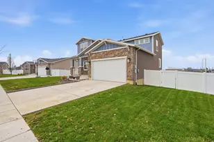 634 S 1550 W, Syracuse, UT 84075 - Photo 2