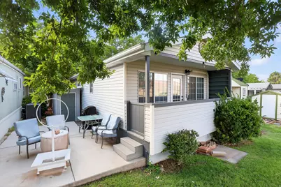 24 Cottonwood Ln, Hurricane, UT 84737 - Photo 1