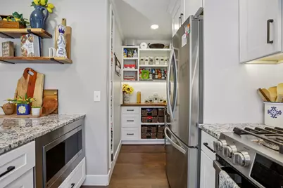 9101 S Enchanted Oak Ln, Sandy, UT 84094 - Photo 10