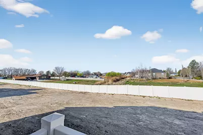 1639 S 3875 W #403, Taylor, UT 84401 - Photo 8