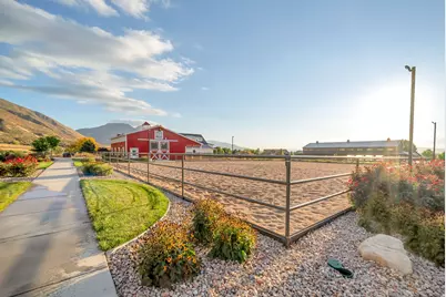 748 E Sierra View Dr S, Mapleton, UT 84664 - Photo 6