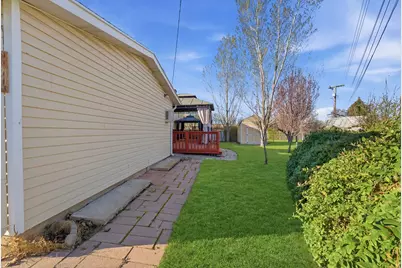 929 Amethyst St, Layton, UT 84041 - Photo 26