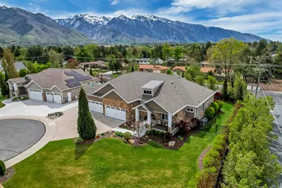 2420 E Royal Pine Cv, Cottonwood Heights, UT 84093 - Photo 46