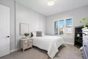 2420 E Royal Pne Cv, Cottonwood Heights, UT 84093 - Photo 12