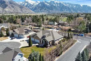 2420 E Royal Pne Cv, Cottonwood Heights, UT 84093 - Photo 8