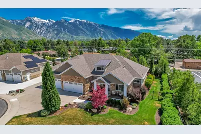 2420 E Royal Pine Cv, Cottonwood Heights, UT 84093 - Photo 2