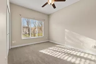 679 E Clearwater Dr, Layton, UT 84041 - Photo 18